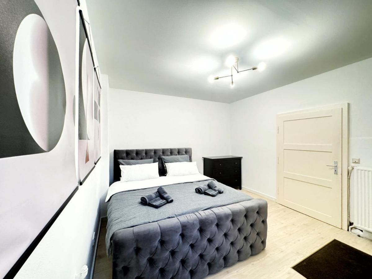 I Spacious 130qm Near Berlins Sights * Berlijn